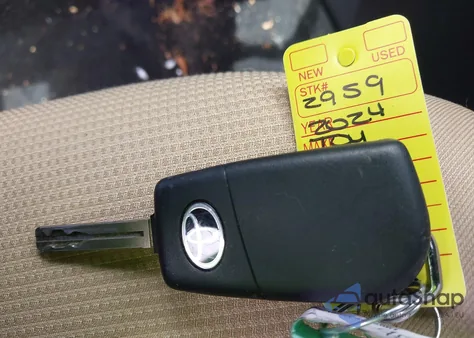 2024 Toyota Rav4 Hybrid Le z USA, uszkodzony, nr VIN 4T3LWRFV7RU124388